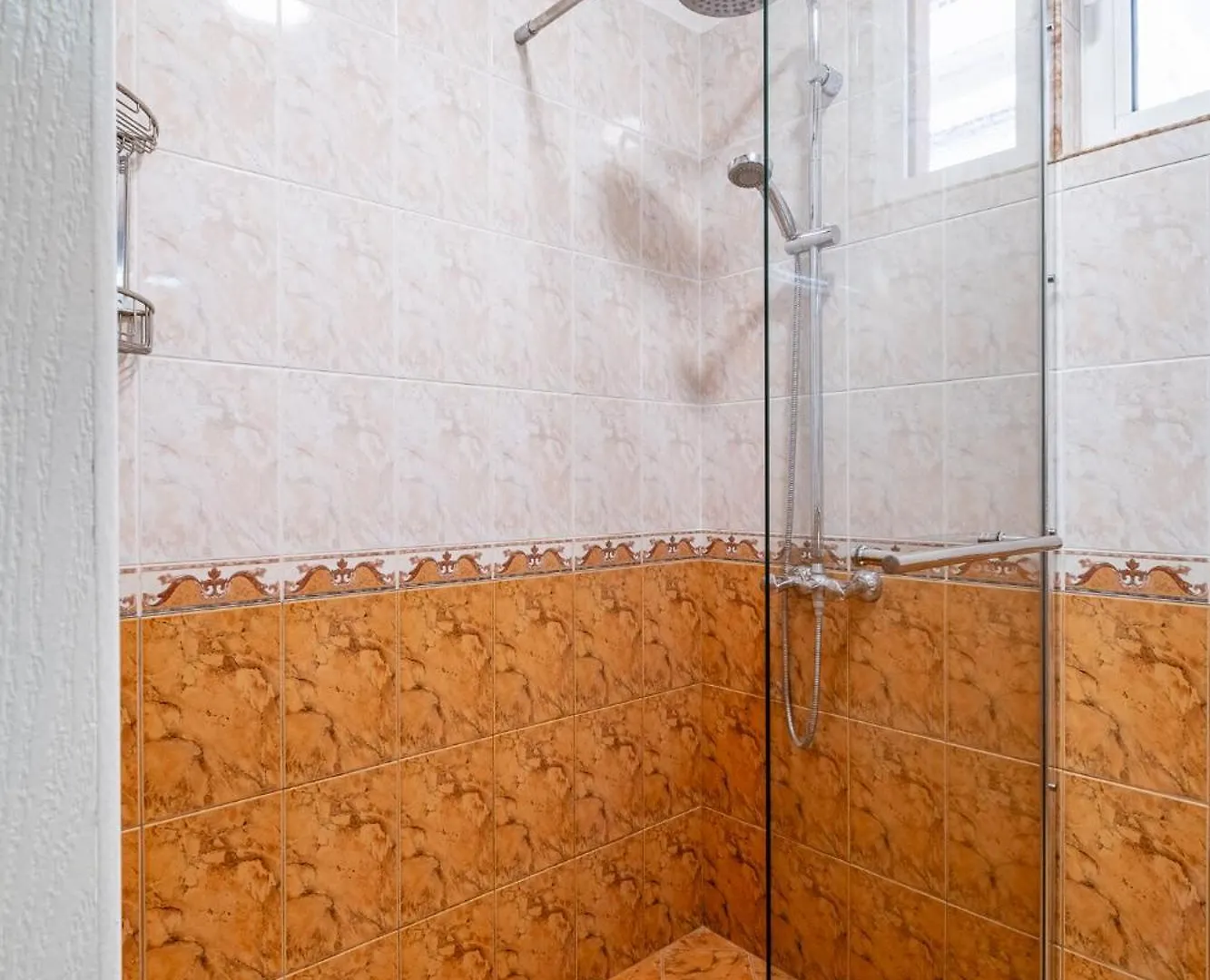 Seaside Serenity Charming Apartment By Sea Garden Varna