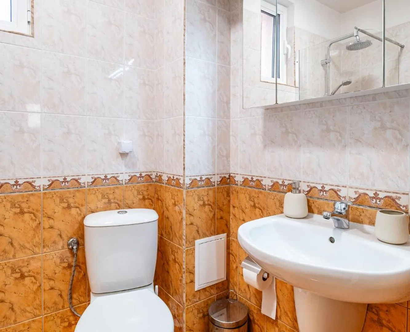 Seaside Serenity Charming Apartment By Sea Garden Varna